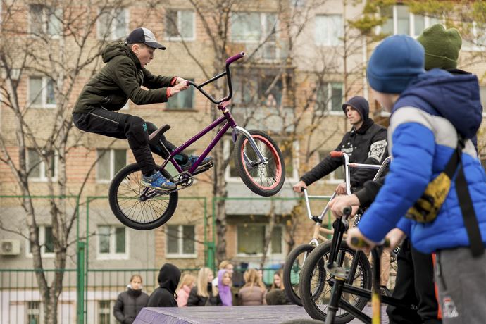 Первые городские соревнования прошли в скейт-парке