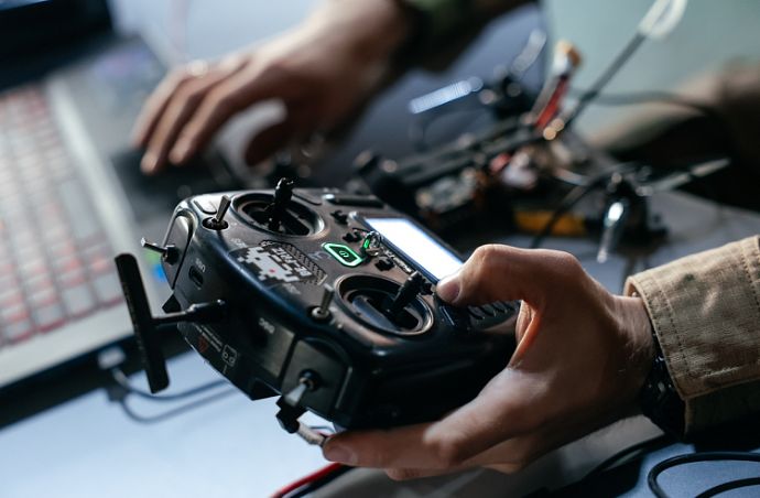 В элитные подразделения войск беспилотных систем РФ могут попасть жители Приморья ...