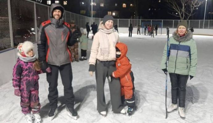 Хоккейные баталии, дворовые турниры и семейные старты: спортивная афиша Находки ...