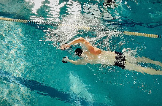 Участники СВО могут бесплатно заниматься спортом в краевых и муниципальных учреждениях ...