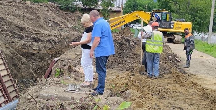 В Находке прокладывают новый канализационный коллектор