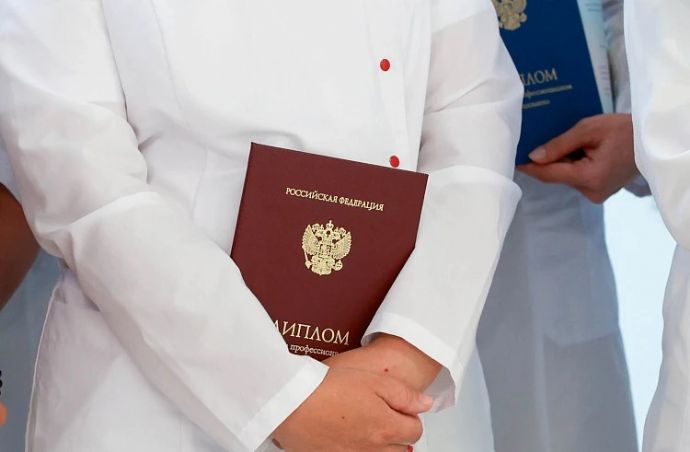 Находкинская больница закрывает вакансии благодаря целевой подготовке медиков...